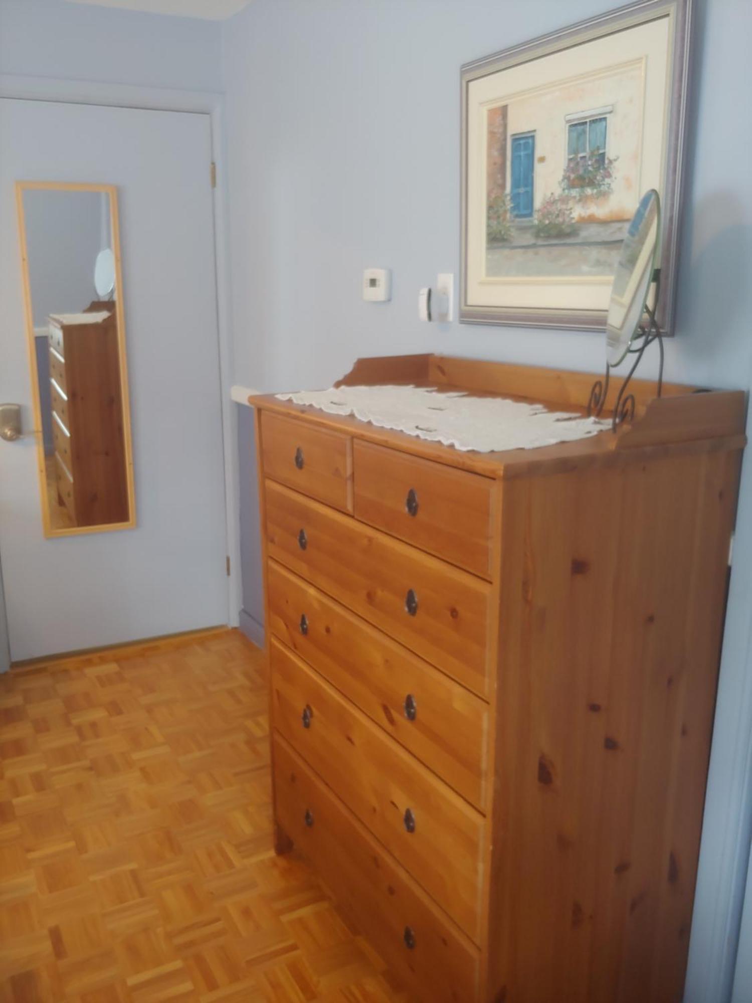 3 Bedrooms 3 Beds Near Metro -2 Parking Free モントリオール エクステリア 写真